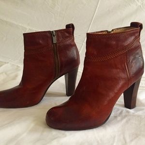 Frye Miranda Stud bootie